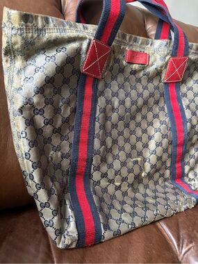 Vintage Gucci Beige GG Supreme Canvas Tote with Red and Navy Web Straps